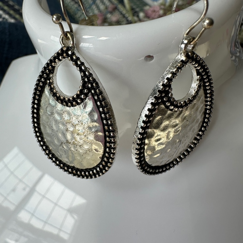 Elegant Silver Teardrop Earrings